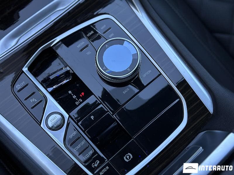 BMW X6 4.0i 2023 — Миниатюра 21