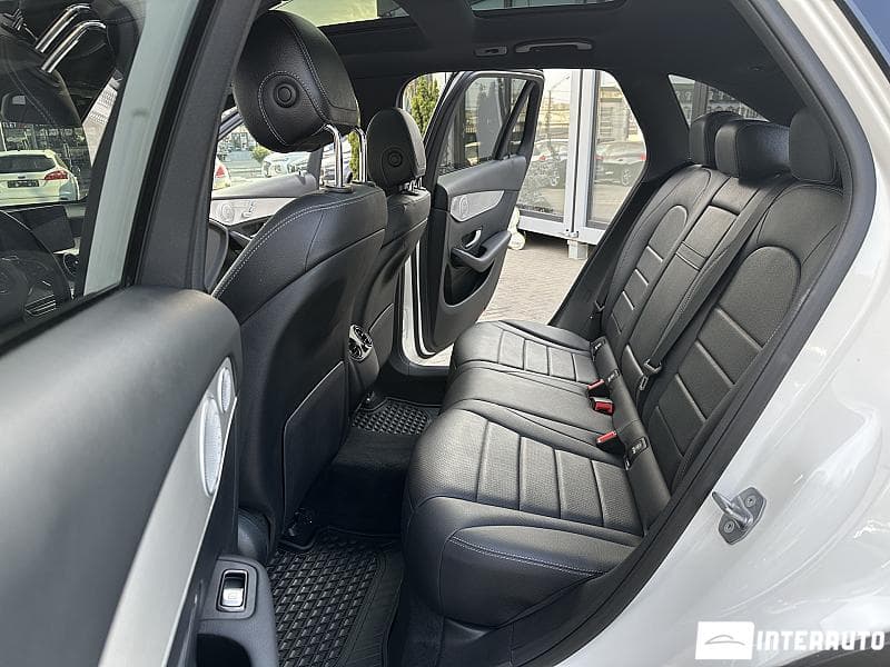 2019 Mercedes GLC 350e — Miniatură 15
