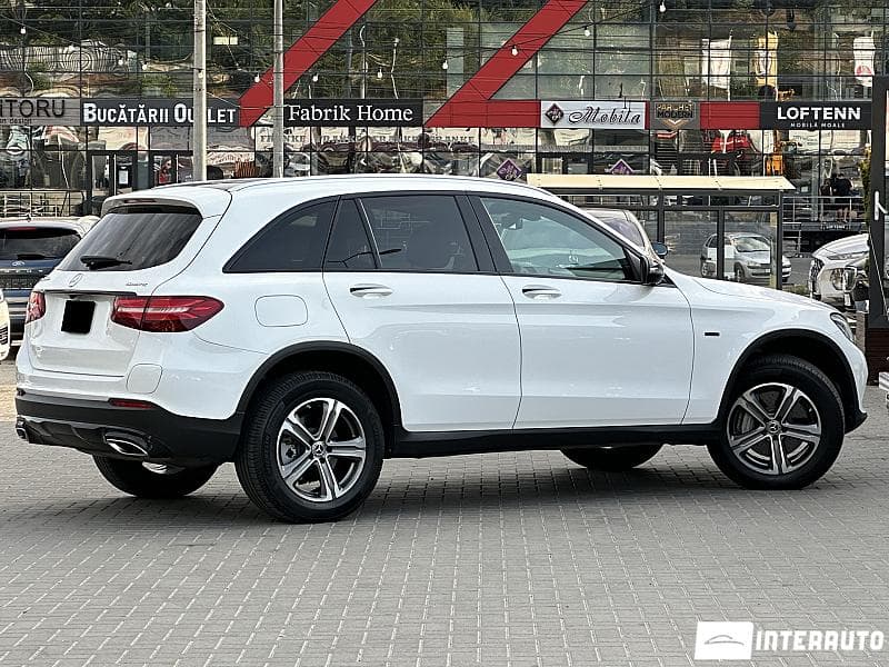 2019 Mercedes GLC 350e — Miniatură 3