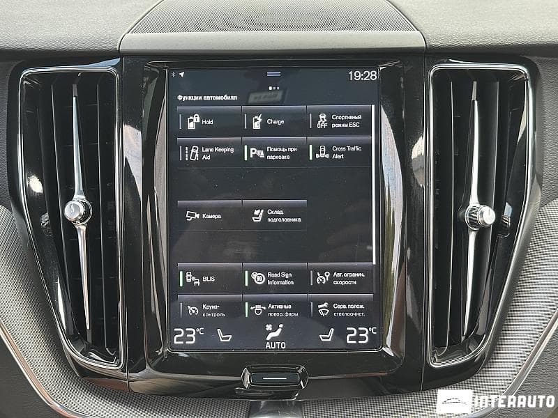 2018 Volvo XC 60 — Miniatură 9