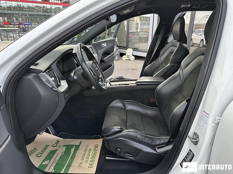 2018 Volvo XC 60 — Miniatură 5