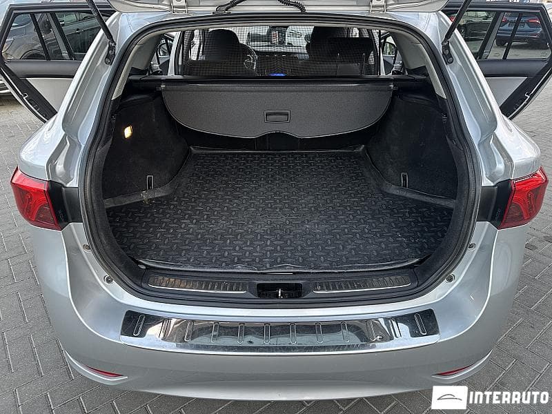 Toyota Avensis 2015 — Миниатюра 19
