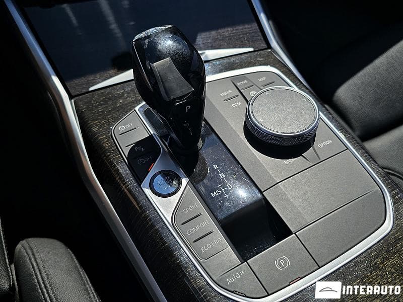 2020 BMW 330 — Miniatură 12