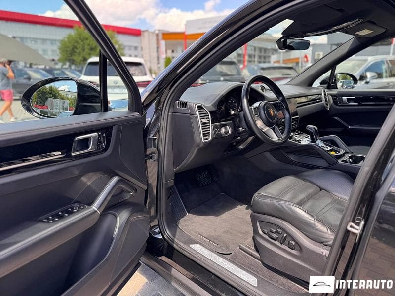 2023 Porsche Cayenne S Hybrid — Miniatură 5