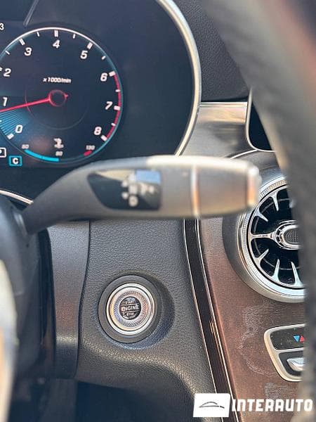 2019 Mercedes C 180 — Miniatură 13