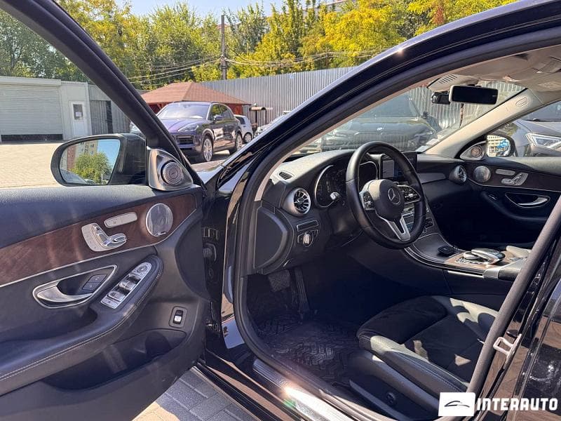 2019 Mercedes C 180 — Miniatură 6