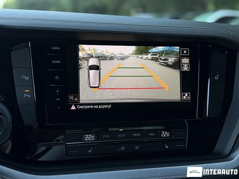 2019 Volkswagen Touareg — Miniatură 13