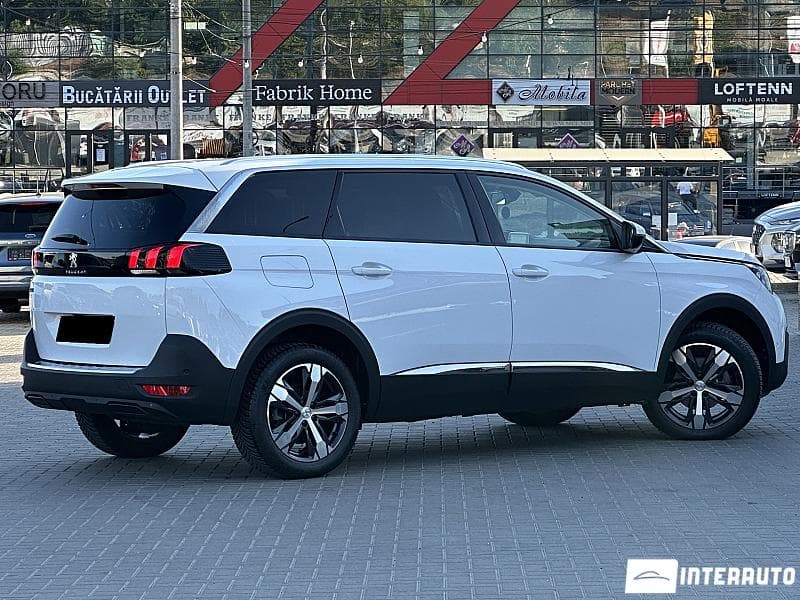 Peugeot 5008 2019 — Миниатюра 3