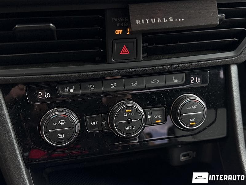 2019 Volkswagen Jetta — Miniatură 14