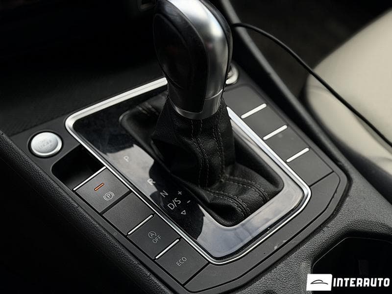 2019 Volkswagen Jetta — Miniatură 15