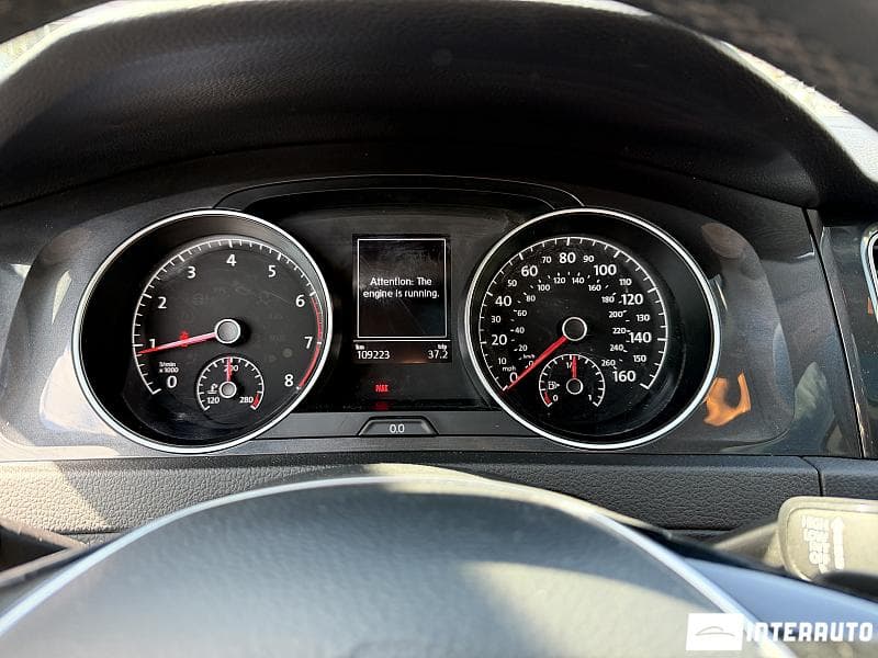 2020 Volkswagen Golf — Miniatură 9