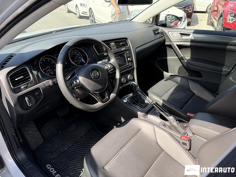 2020 Volkswagen Golf — Miniatură 6
