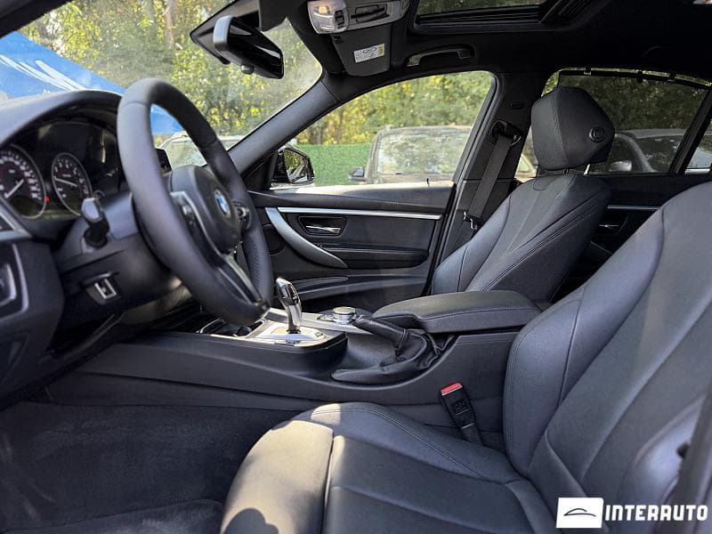 2017 BMW 330E — Miniatură 8