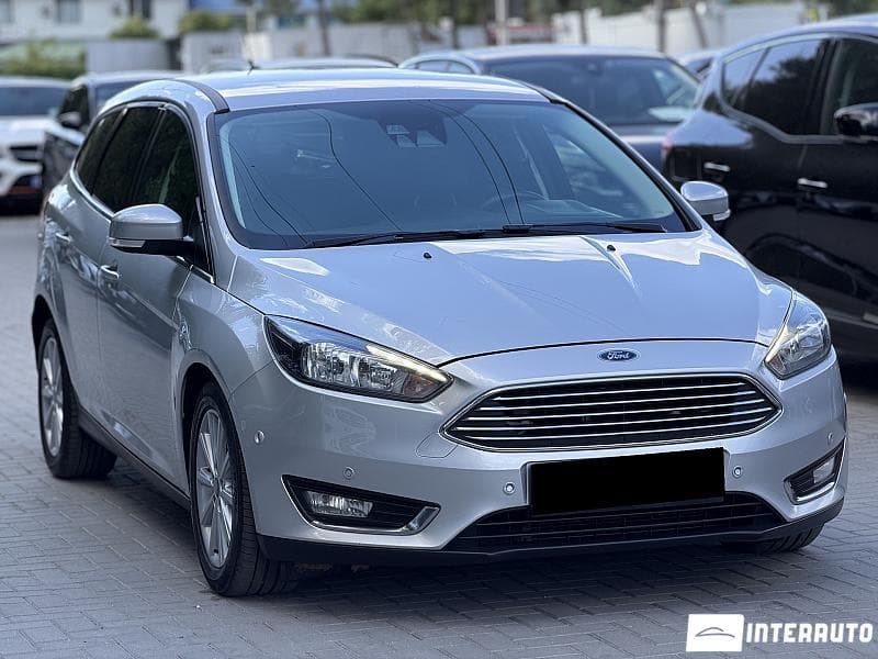2017 Ford Focus — Miniatură 3