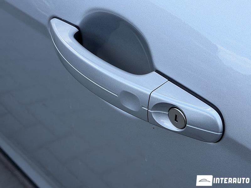 2017 Ford Focus — Miniatură 6