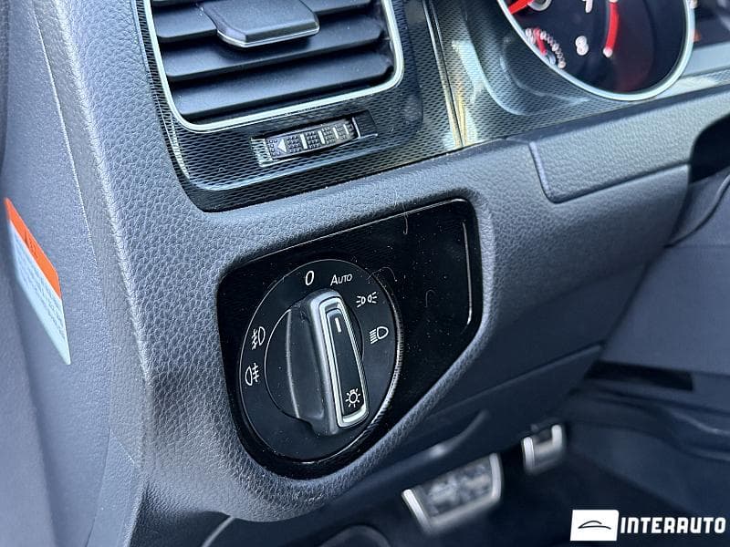 2015 Volkswagen Golf GTI — Miniatură 15
