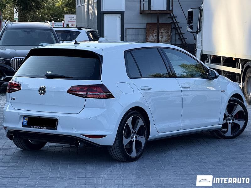 2015 Volkswagen Golf GTI — Miniatură 4