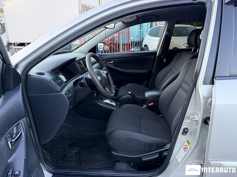 Toyota Corolla 2004 — Миниатюра 5