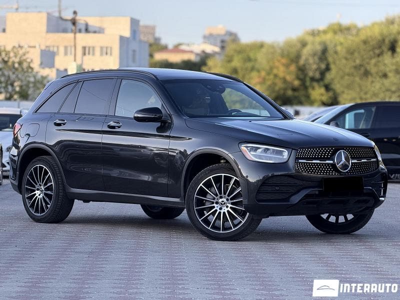 2020 Mercedes GLC 300 — Miniatură 4