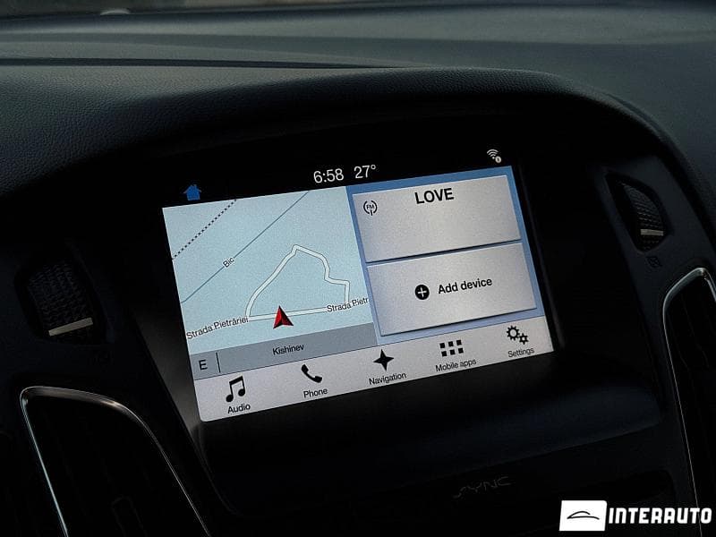 2017 Ford Focus — Miniatură 11
