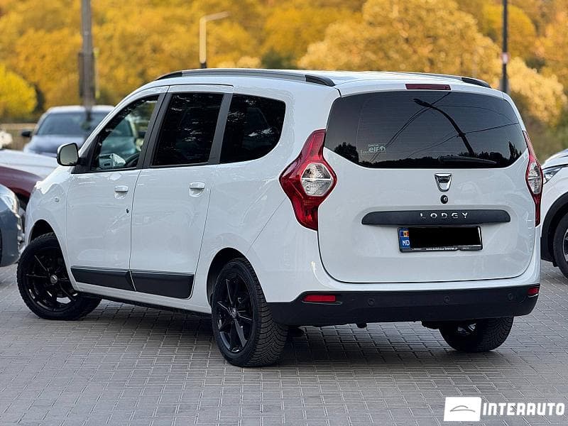 2016 Dacia Lodgy — Miniatură 4