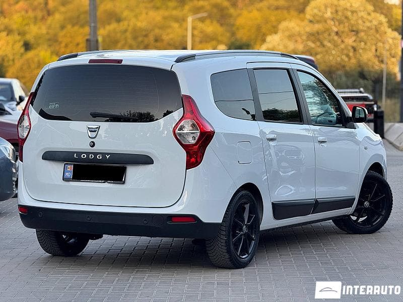 2016 Dacia Lodgy — Miniatură 3