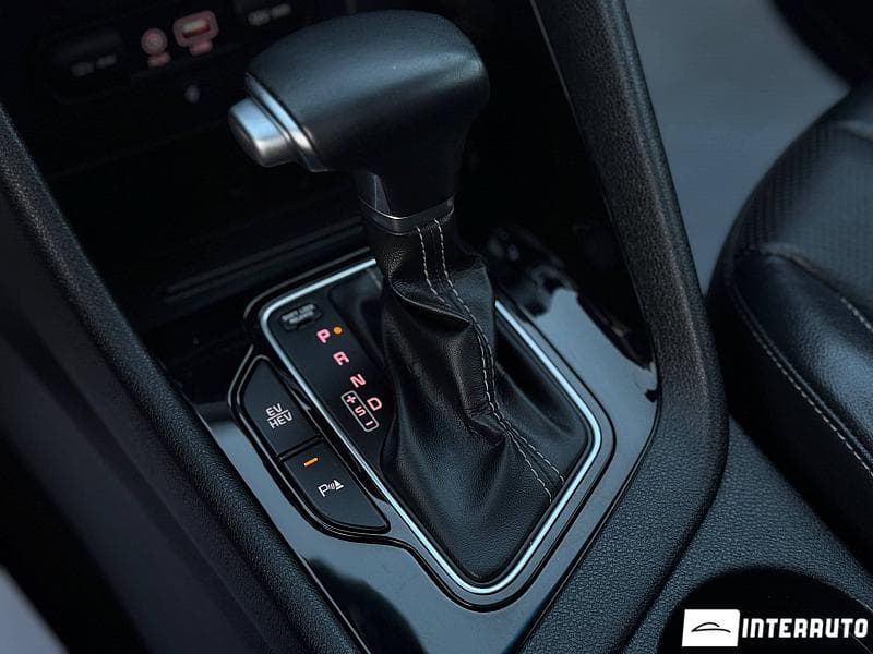Kia Niro 2018 — Миниатюра 13