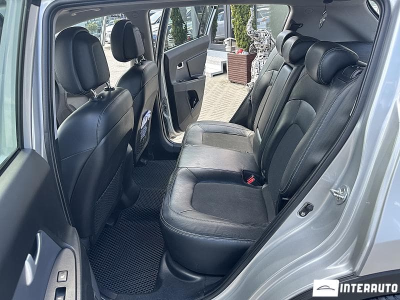 2011 Kia Sportage — Miniatură 13