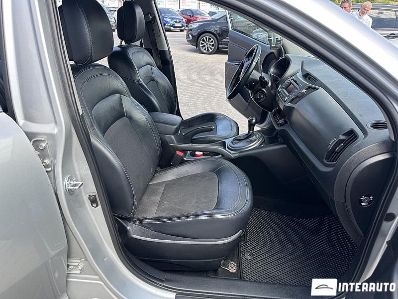 2011 Kia Sportage — Miniatură 10