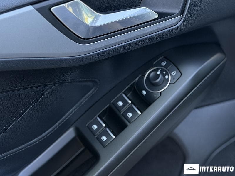 2022 Ford Focus — Miniatură 14