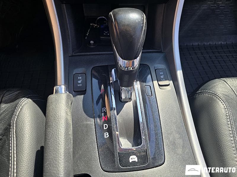 2015 Honda Accord — Miniatură 12