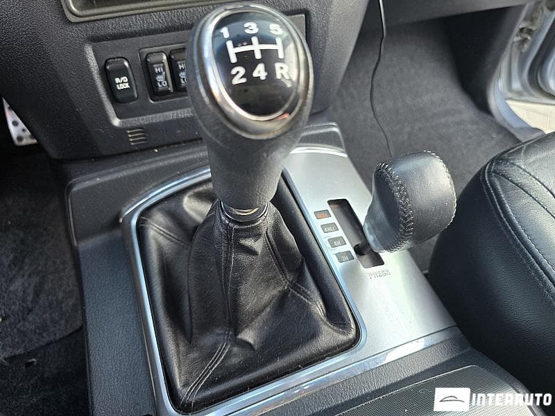 2007 Mitsubishi Pajero — Miniatură 9