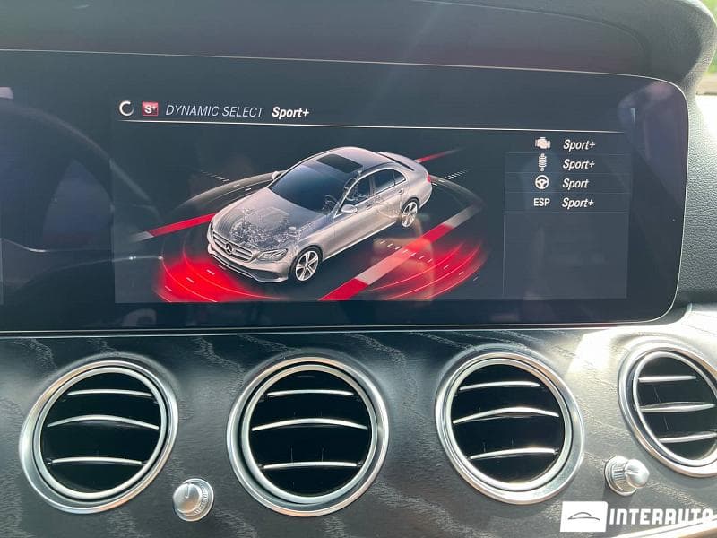 2019 Mercedes E 220 — Miniatură 11