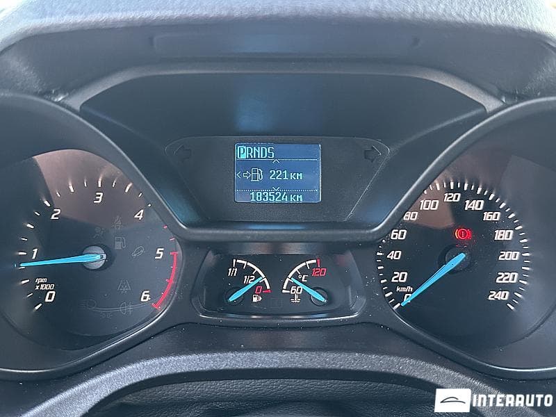 Ford Tourneo Connect 2017 — Миниатюра 8