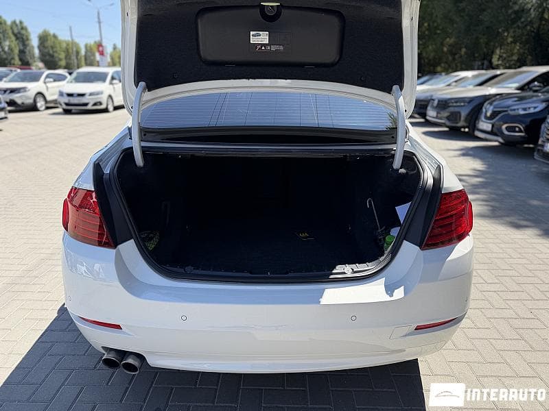 BMW 528 2016 — Миниатюра 17