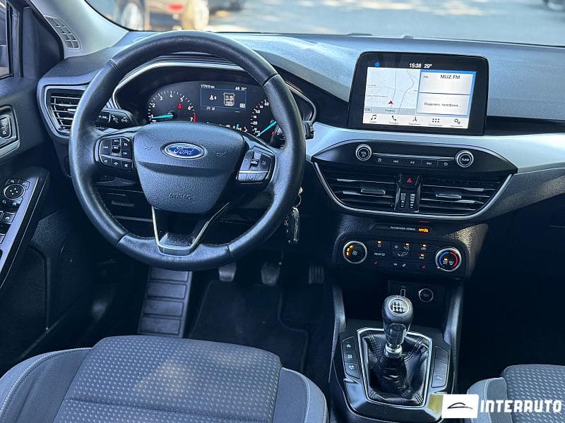 2018 Ford Focus — Miniatură 9