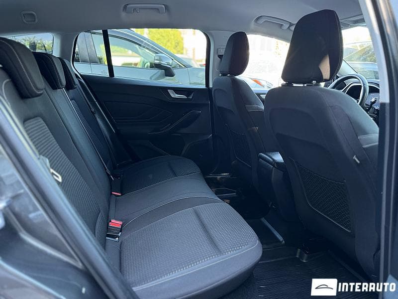 2018 Ford Focus — Miniatură 14