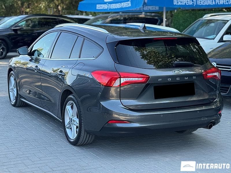 2018 Ford Focus — Miniatură 4