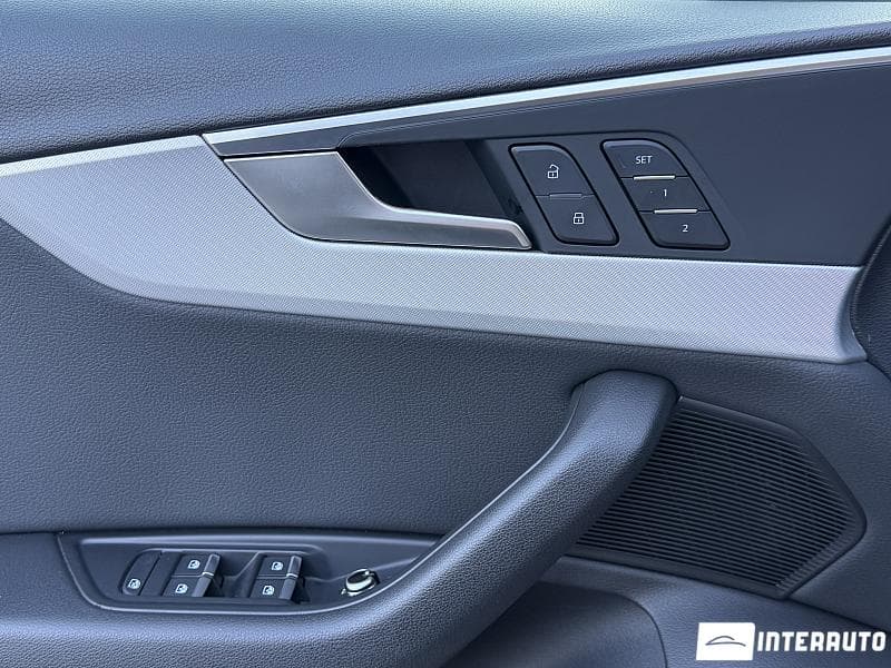 2016 Audi A4 — Miniatură 17