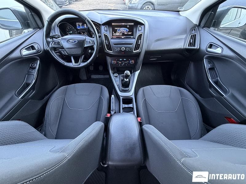 2015 Ford Focus — Miniatură 9
