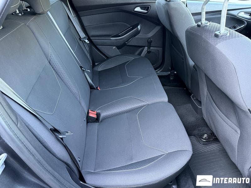 2015 Ford Focus — Miniatură 16