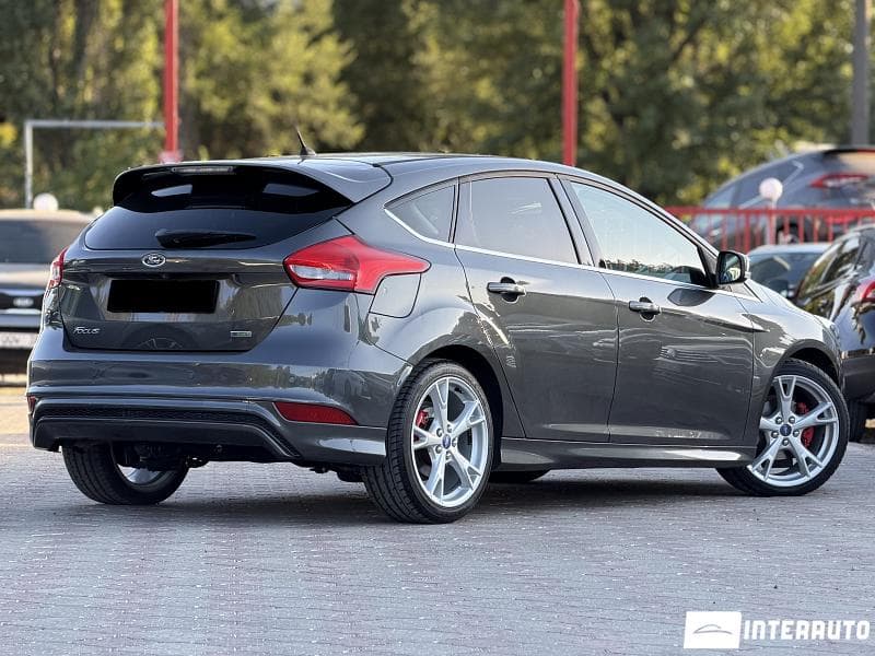 2015 Ford Focus — Miniatură 2
