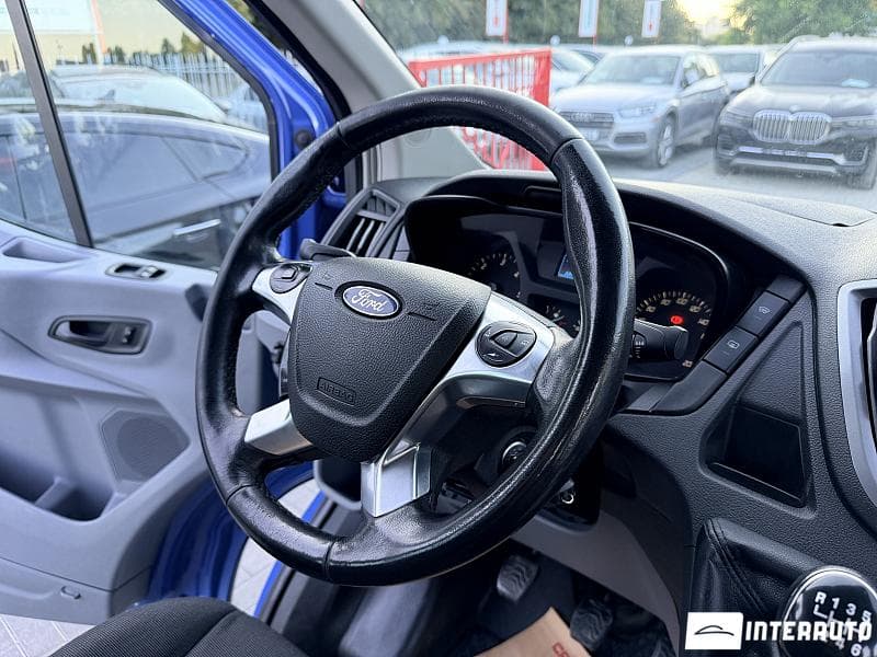 2017 Ford Transit — Miniatură 8