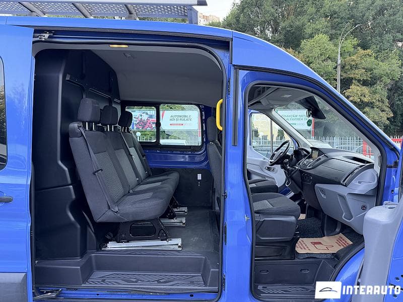 2017 Ford Transit — Miniatură 5