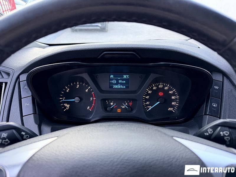 2017 Ford Transit — Miniatură 9