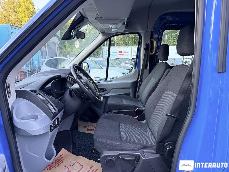 2017 Ford Transit — Miniatură 6
