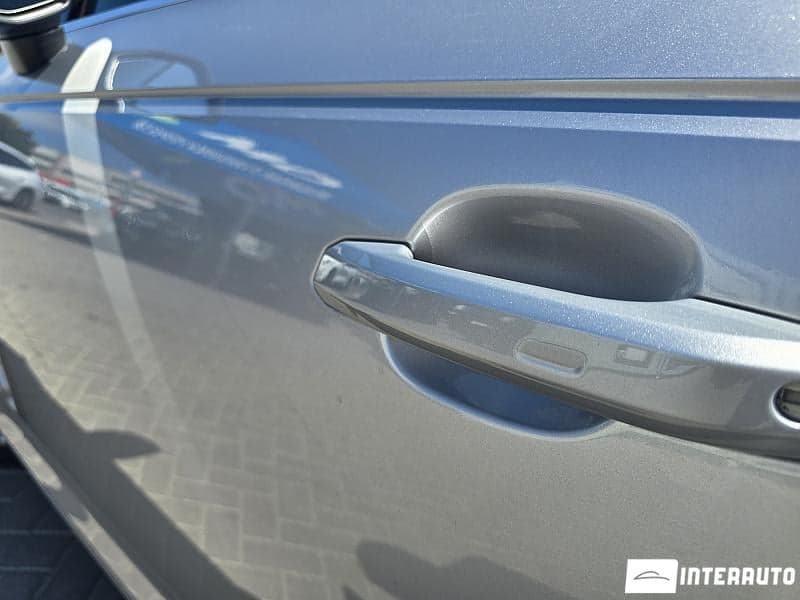 2019 Audi A4 — Miniatură 16