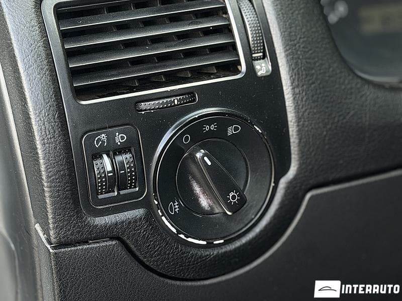 Volkswagen Bora 1999 — Миниатюра 6