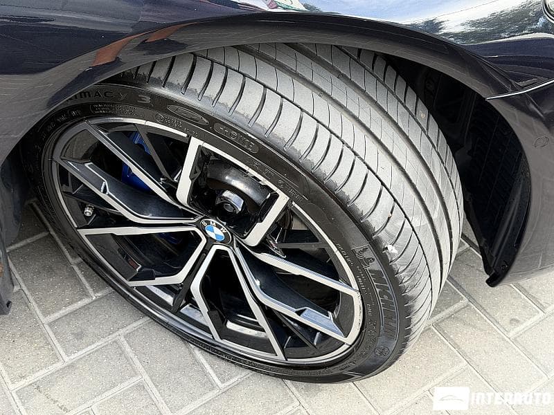 2022 BMW 530e — Miniatură 13