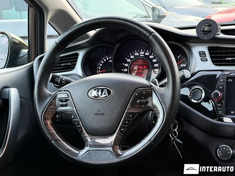 2013 Kia Ceed — Miniatură 8